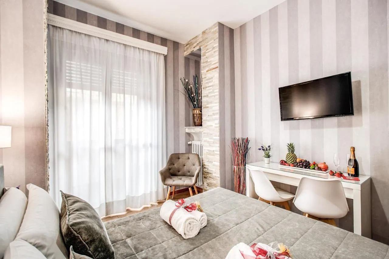 Santamaggiore Рим 2*,